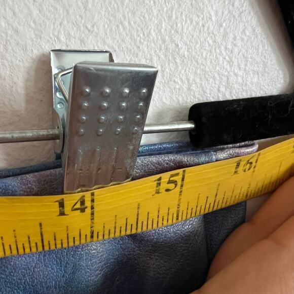 SOLD OUT DONT BUY - Picture 3 of 5